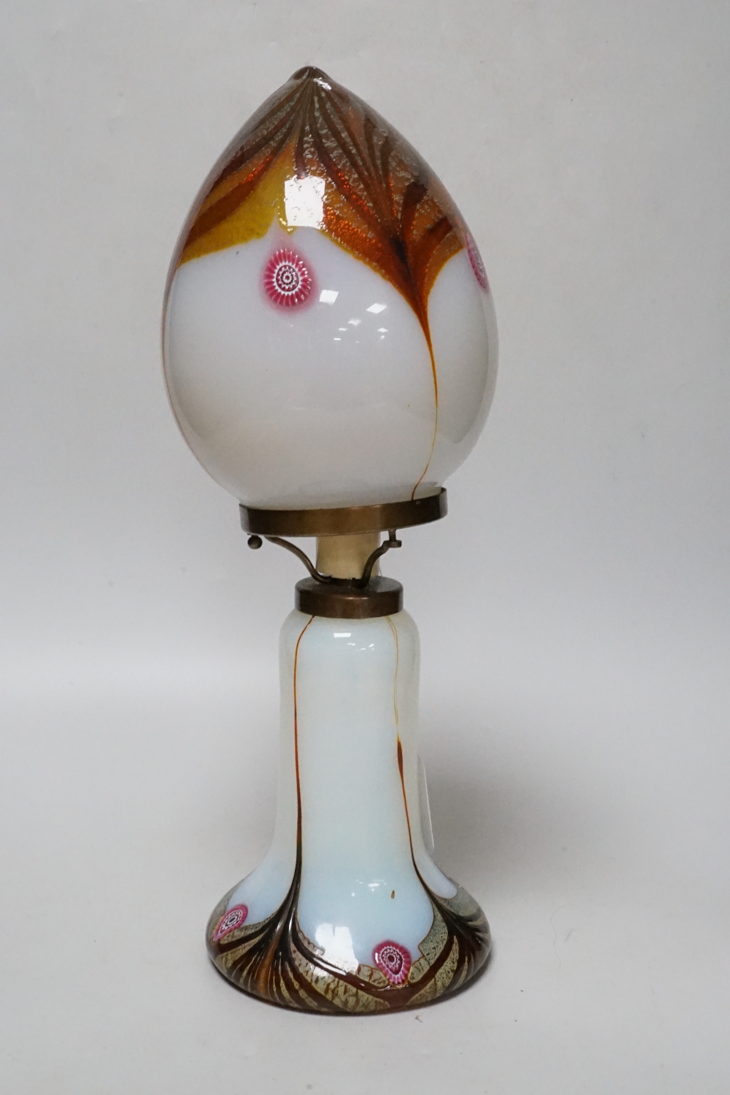 An Aldo Nason Murano glass lamp and shade, 37cm tall